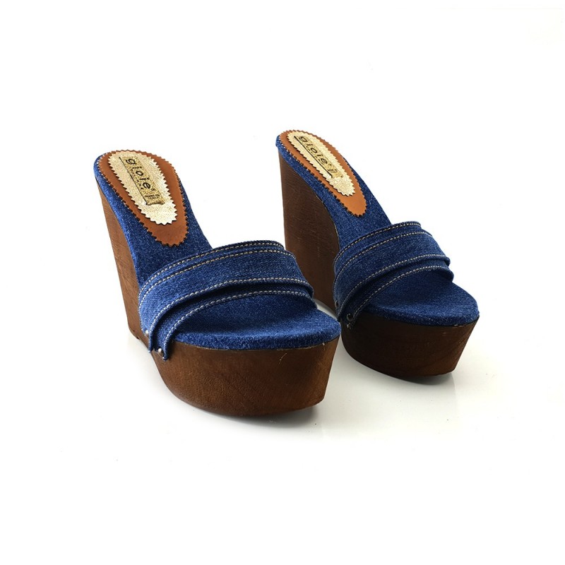 Find Clogs at the best price on Gioie Italiane.it | ELEGANT SUEDE CLOGS ...