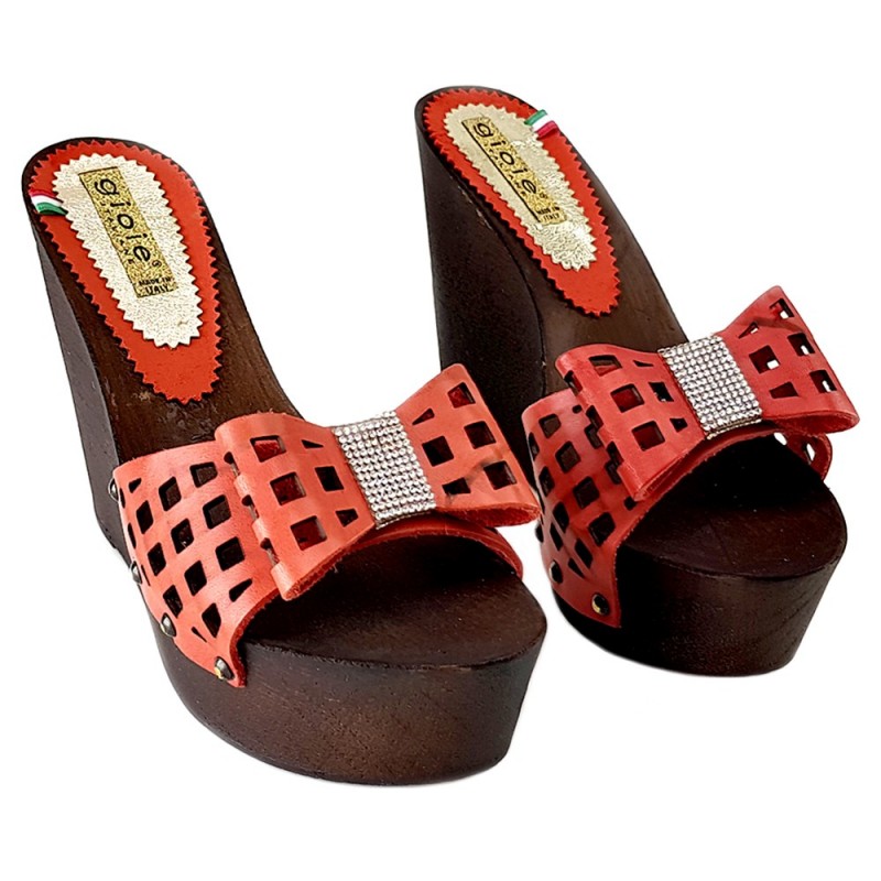 WEDGE RED CLOGS