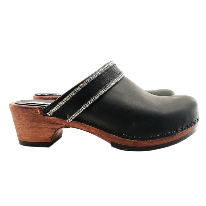 BLACK LEATHER CLOGS WITH PASTE