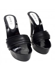 BLACK HEEL CLOGS IN LEATHER