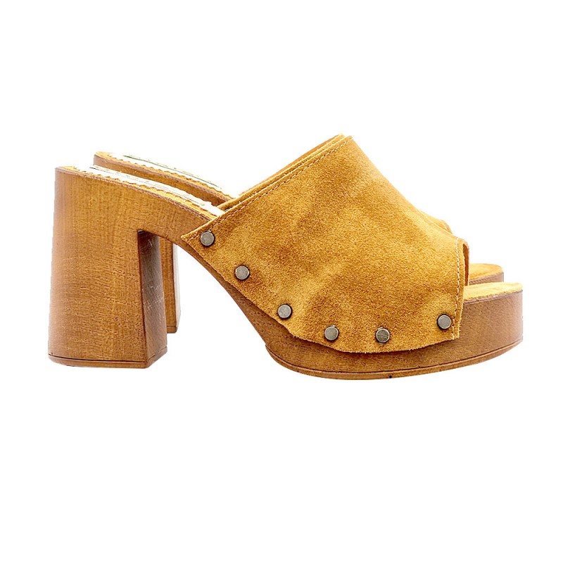 CLOGS LEATHER-COLORED SUEDE WITH HEEL