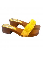 CLOGS WITH YELLOW BAND AND COLORED BEADS