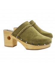 SABOT WITH HEEL IN GREEN SUEDE