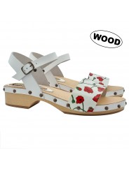 COMFORTABLE WHITE CLOGS WITH FLORAL PATTERN